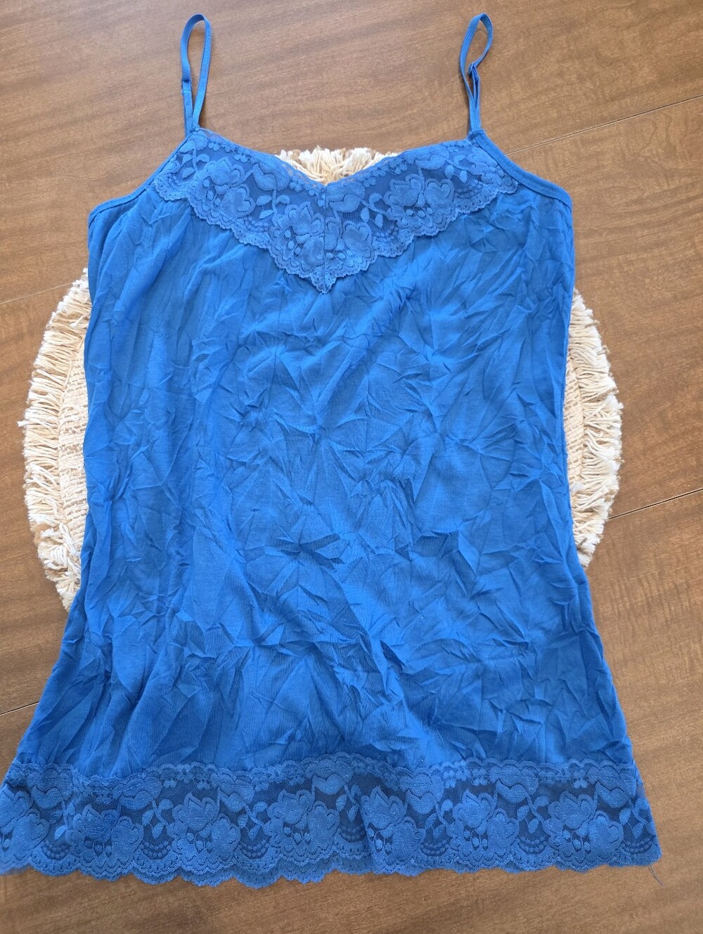 Maurices Women Medium Y2K 90s Lace Layer Spaghetti Strap Camisole Tank Blue